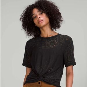 lululemon Crescent Tee *Veil